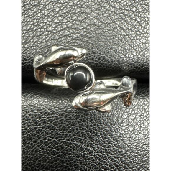 New Condition Sterling Silver Onyx Double Dolphin Ring 925 Size 7 - Picture 1 of 6